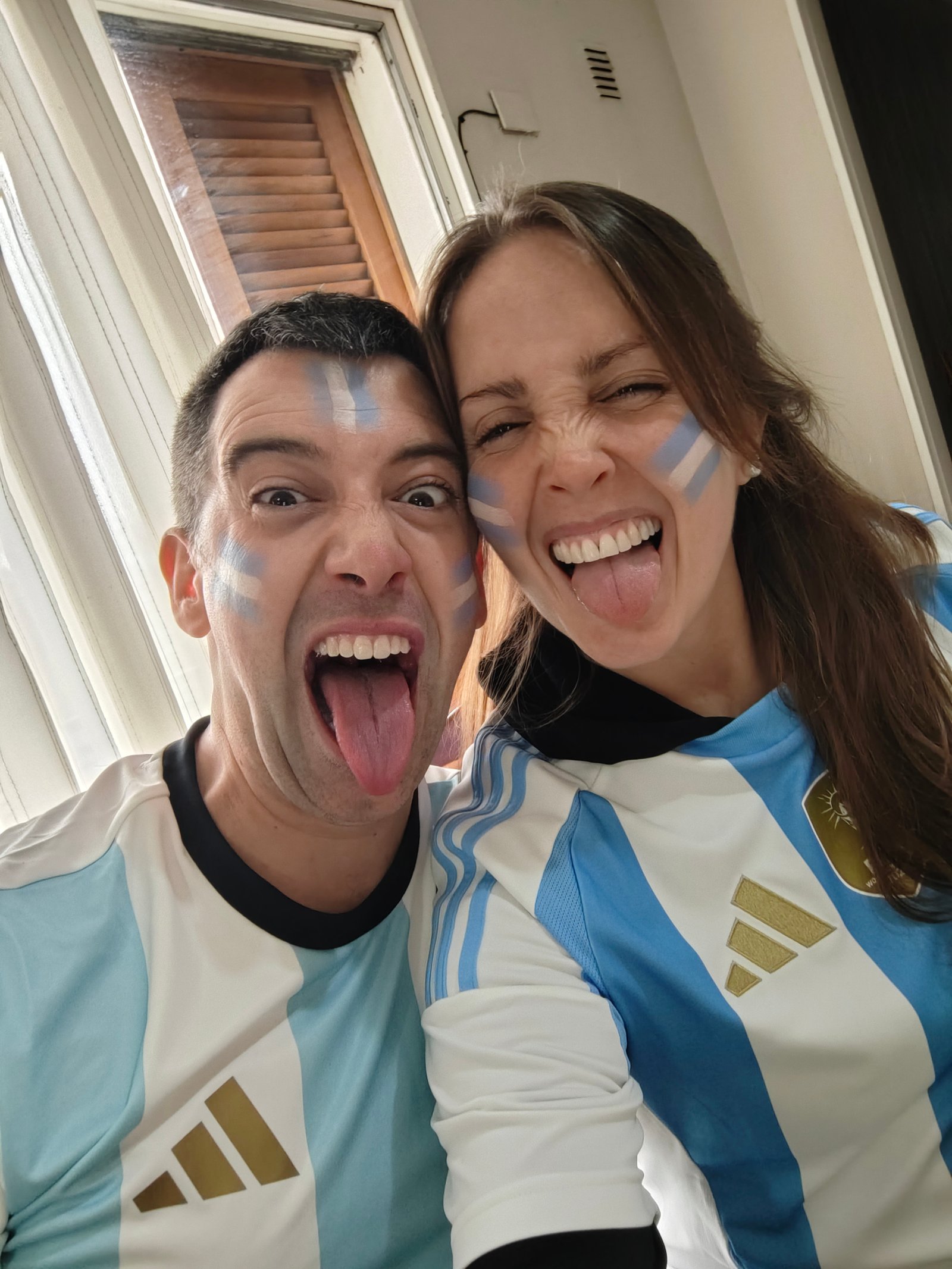 Hinchas de Argentina Agus y Fran
